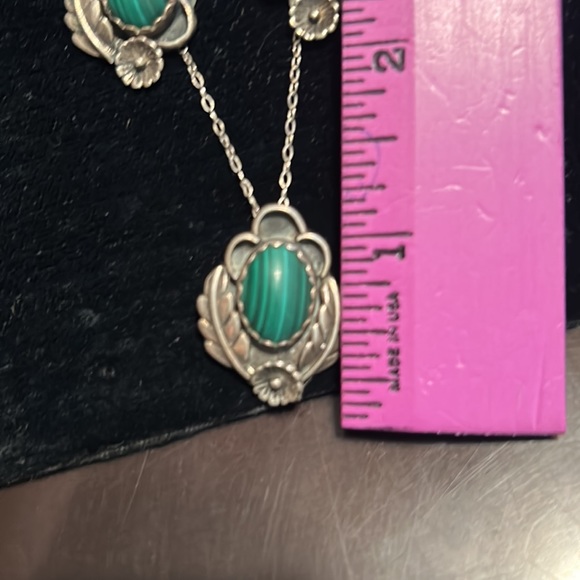Vintage Sterling Navajo Malachite Necklace & Earring Set - Picture 4 of 6